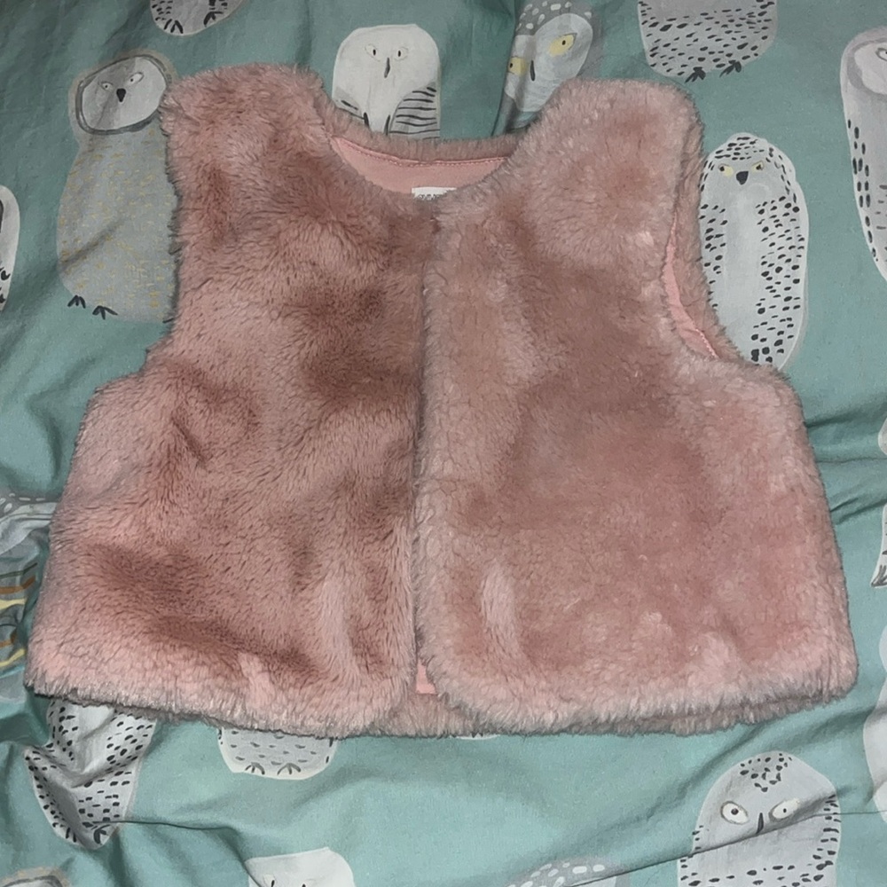 GYMBOREE FAUX FUR VEST